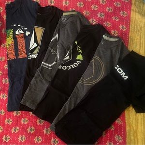 SOLD!! NICE LOT of Boys Volcom/Quicksilver TShirts